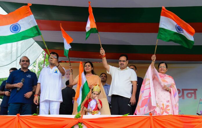 Tricolor is a symbol of national self-respect, unity and integrity